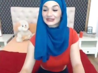 super sexy muslim arab chick